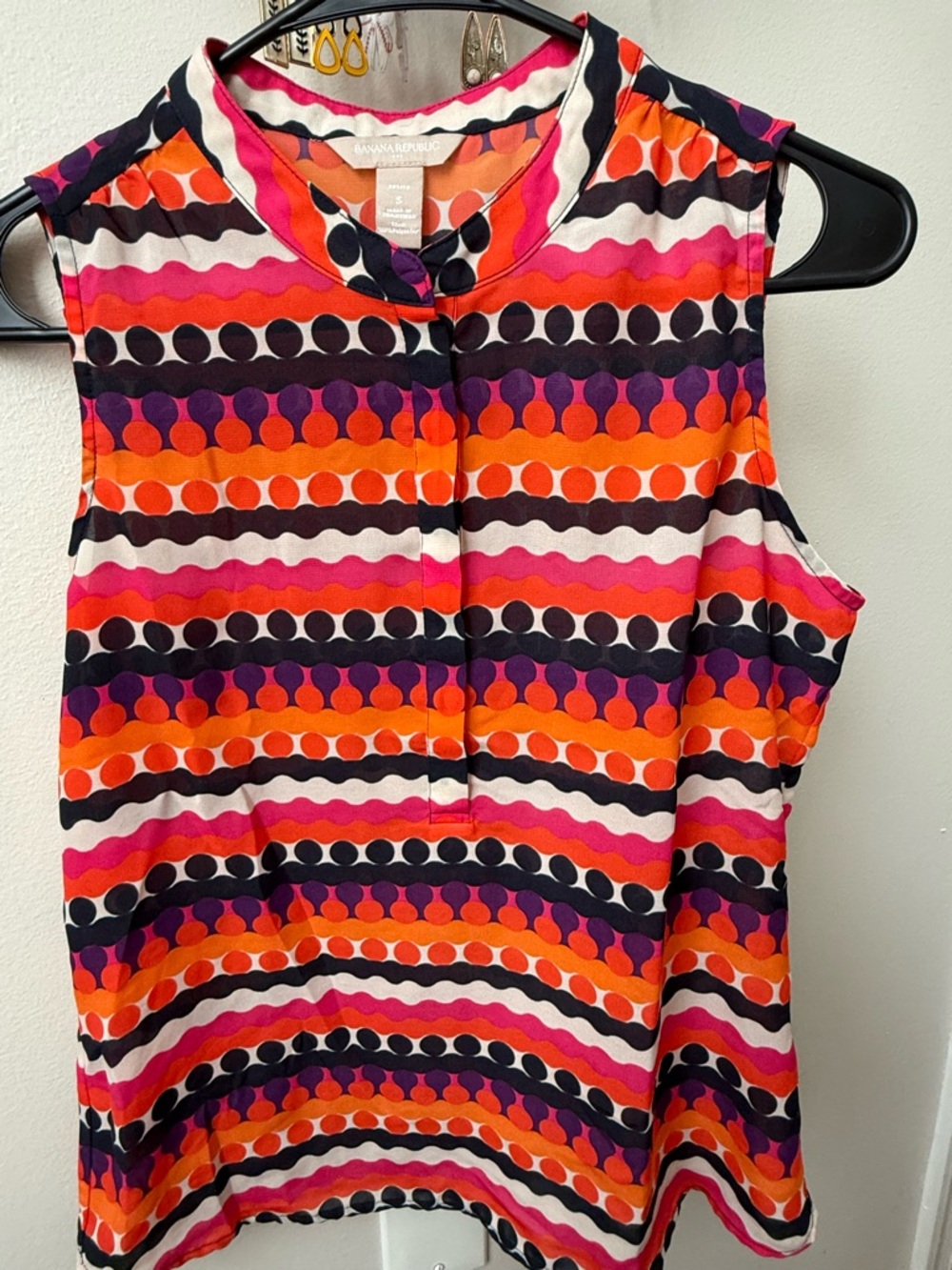 Banana Republic Sleeveless Wave-Print Top in Orange & Pink - Petite Small